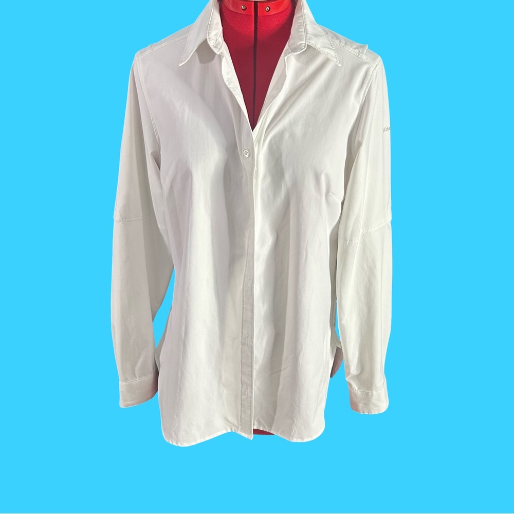 SPF Columbia White Women’s shirt Medium button front collar lightweight